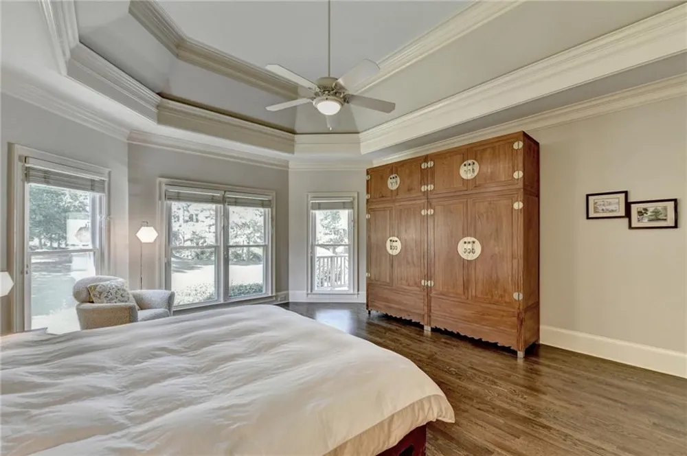 8015 ST MARLO COUNTRY CLUB PARKWAY Duluth, GA 30097