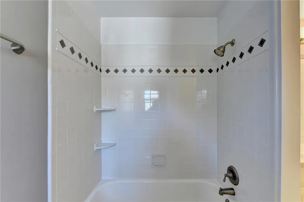 8015 ST MARLO COUNTRY CLUB PARKWAY Duluth, GA 30097