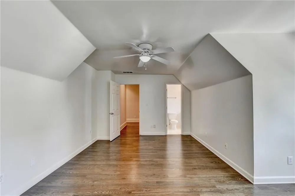 8015 ST MARLO COUNTRY CLUB PARKWAY Duluth, GA 30097