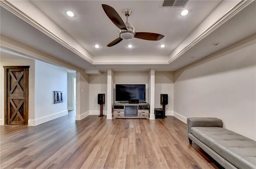8015 ST MARLO COUNTRY CLUB PARKWAY Duluth, GA 30097