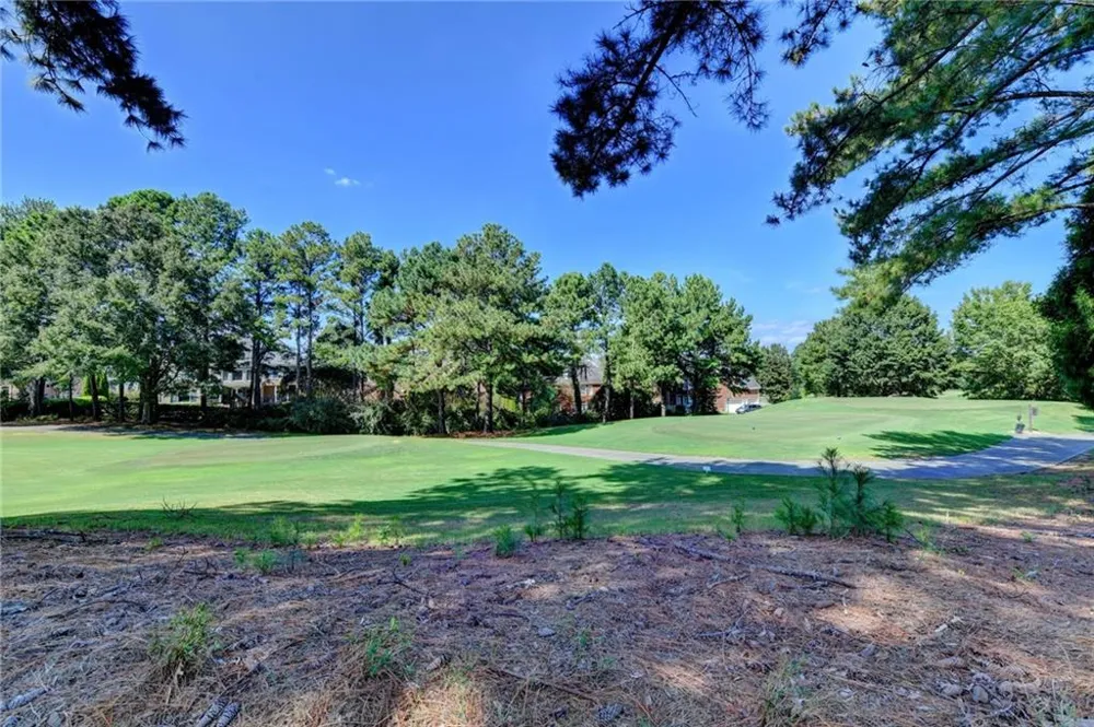 8015 ST MARLO COUNTRY CLUB PARKWAY Duluth, GA 30097