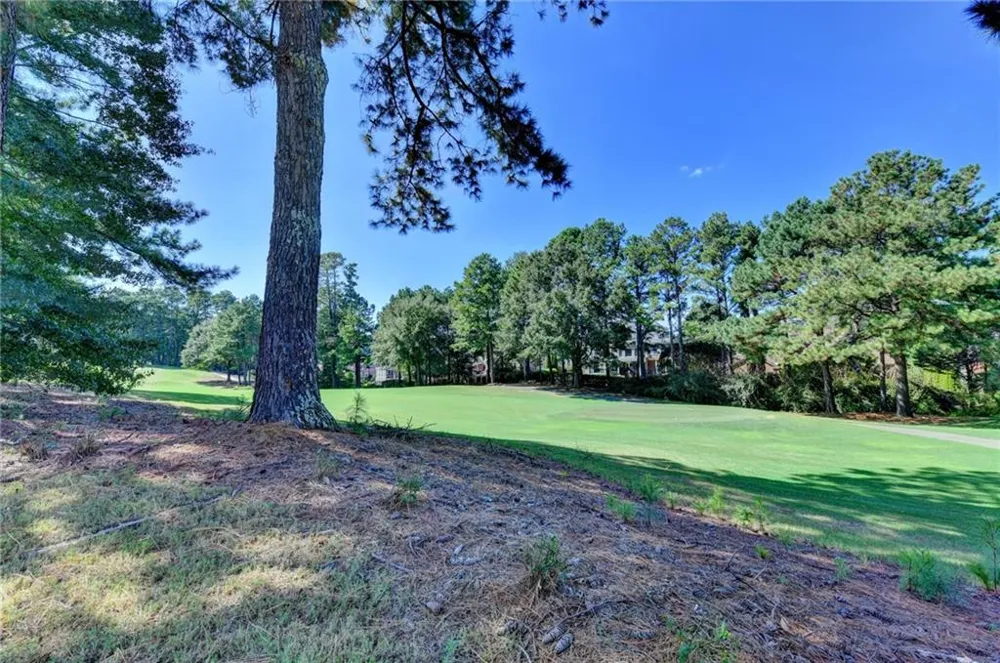 8015 ST MARLO COUNTRY CLUB PARKWAY Duluth, GA 30097