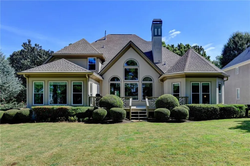 8015 ST MARLO COUNTRY CLUB PARKWAY Duluth, GA 30097