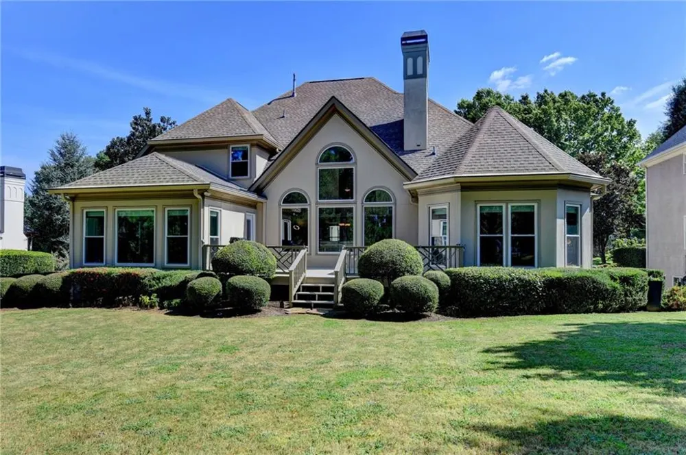 8015 ST MARLO COUNTRY CLUB PARKWAY Duluth, GA 30097