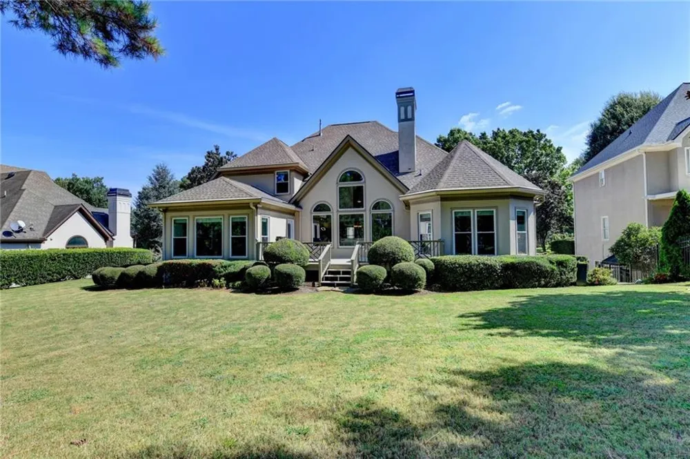8015 ST MARLO COUNTRY CLUB PARKWAY Duluth, GA 30097