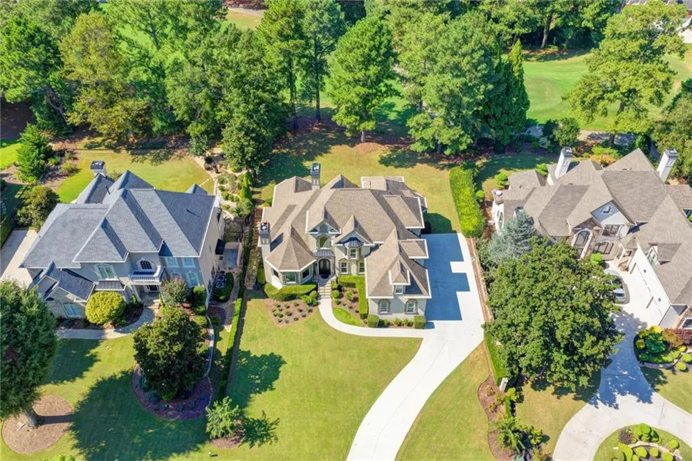 8015 ST MARLO COUNTRY CLUB PARKWAY Duluth, GA 30097