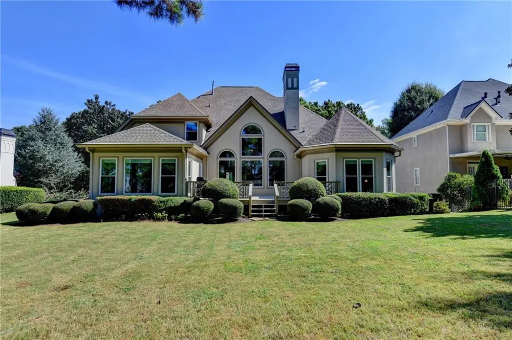 8015 ST MARLO COUNTRY CLUB PARKWAY Duluth, GA 30097