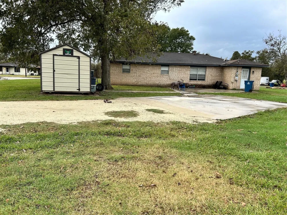 436 7th Street Hempstead, TX 77445