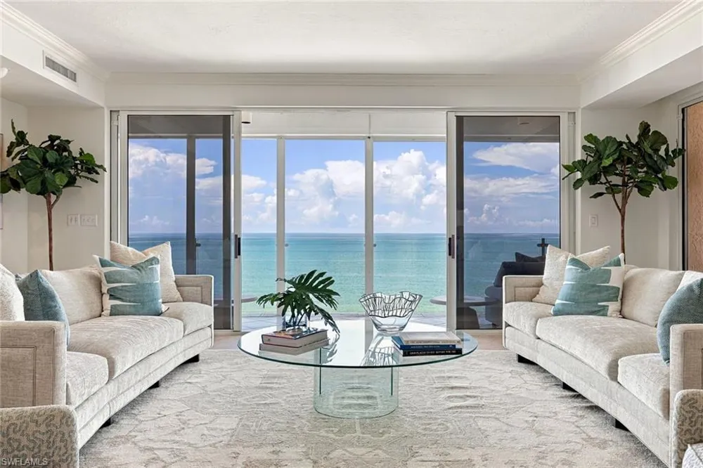 10 Seagate Drive #6N Naples, FL 34103