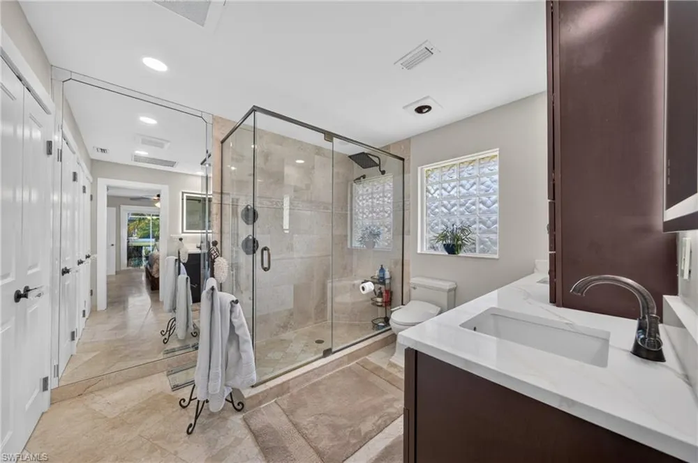 1812 SE 37th Terrace Cape Coral, FL 33904