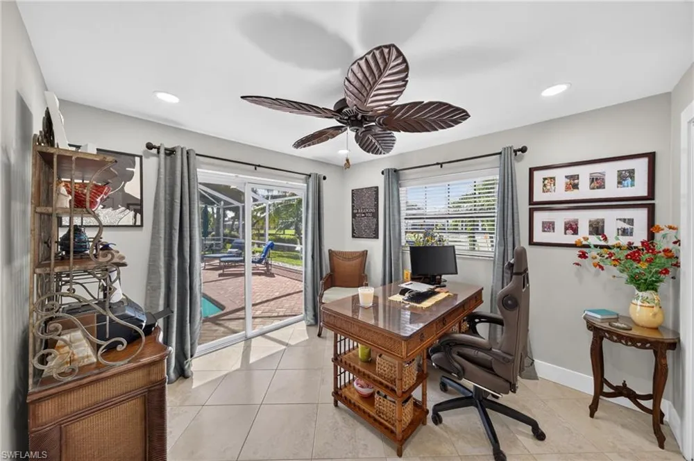 1812 SE 37th Terrace Cape Coral, FL 33904