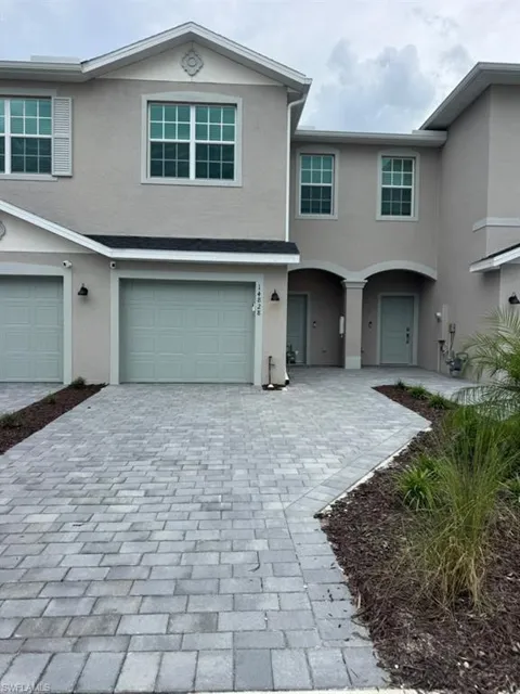 14828 Bluewater Road