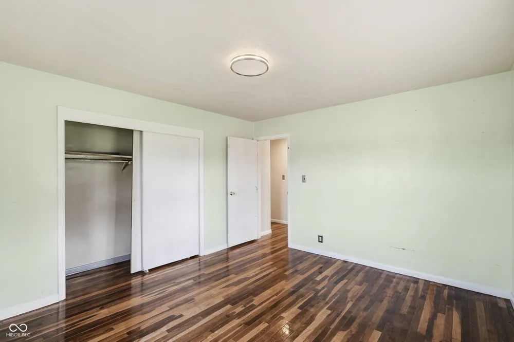 2915 Mitthoefer Road Indianapolis, IN 46229