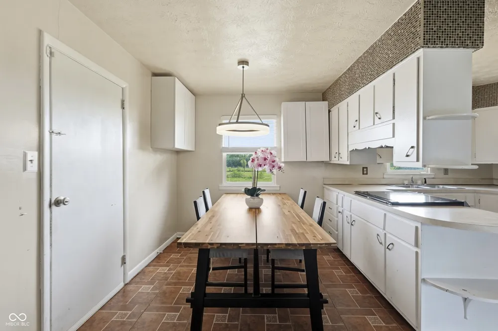 2915 Mitthoefer Road Indianapolis, IN 46229