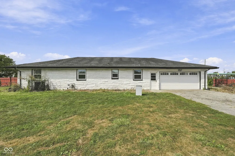 2915 Mitthoefer Road Indianapolis, IN 46229