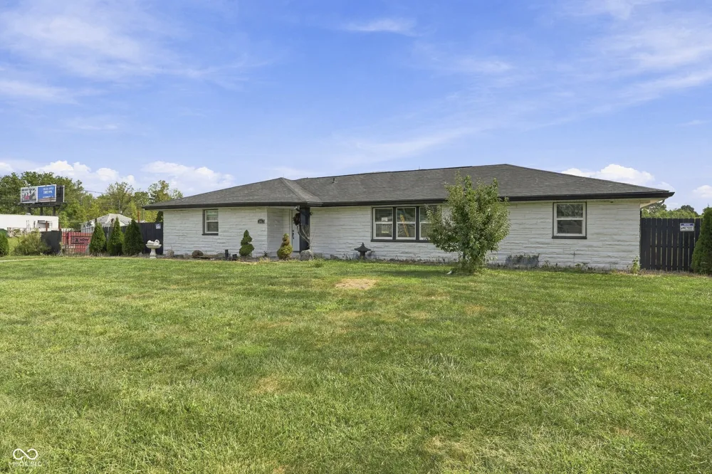 2915 Mitthoefer Road Indianapolis, IN 46229