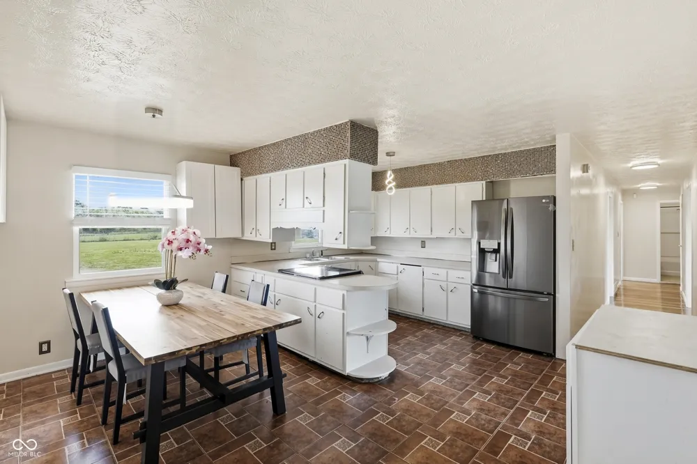 2915 Mitthoefer Road Indianapolis, IN 46229