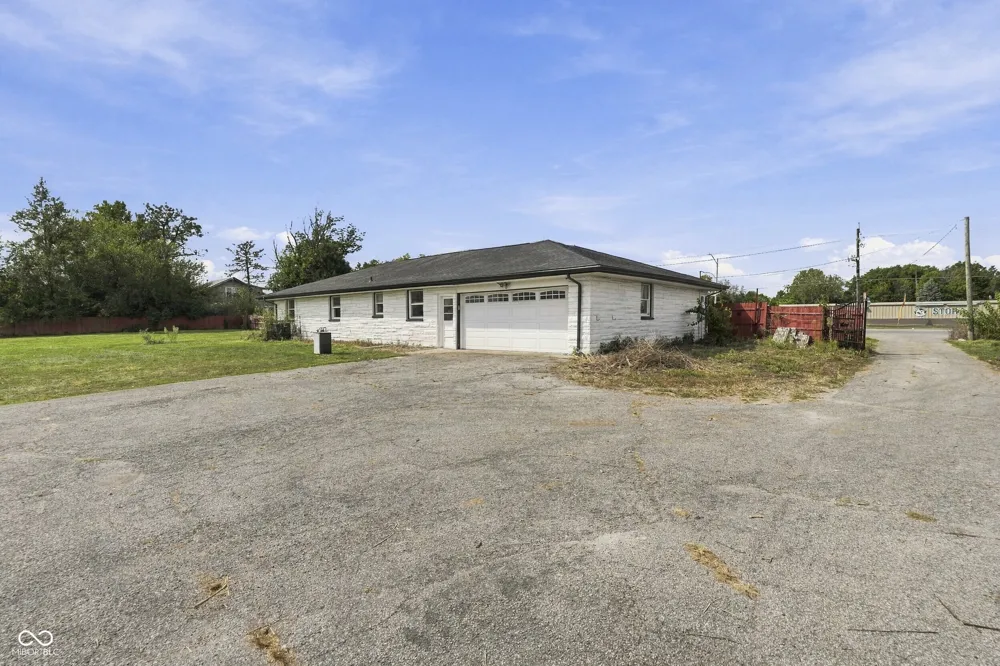 2915 Mitthoefer Road Indianapolis, IN 46229