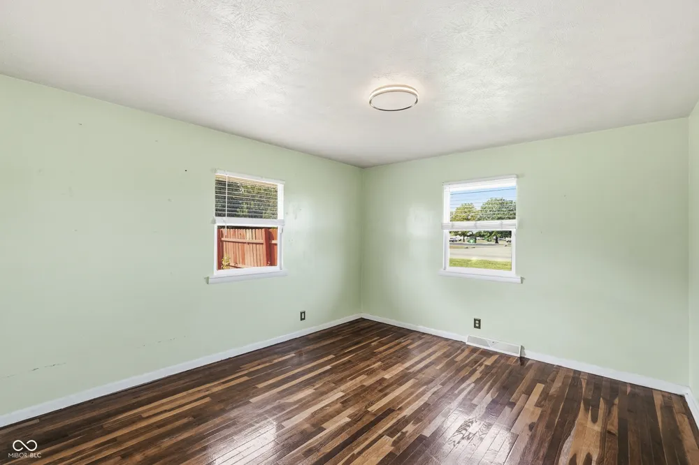 2915 Mitthoefer Road Indianapolis, IN 46229
