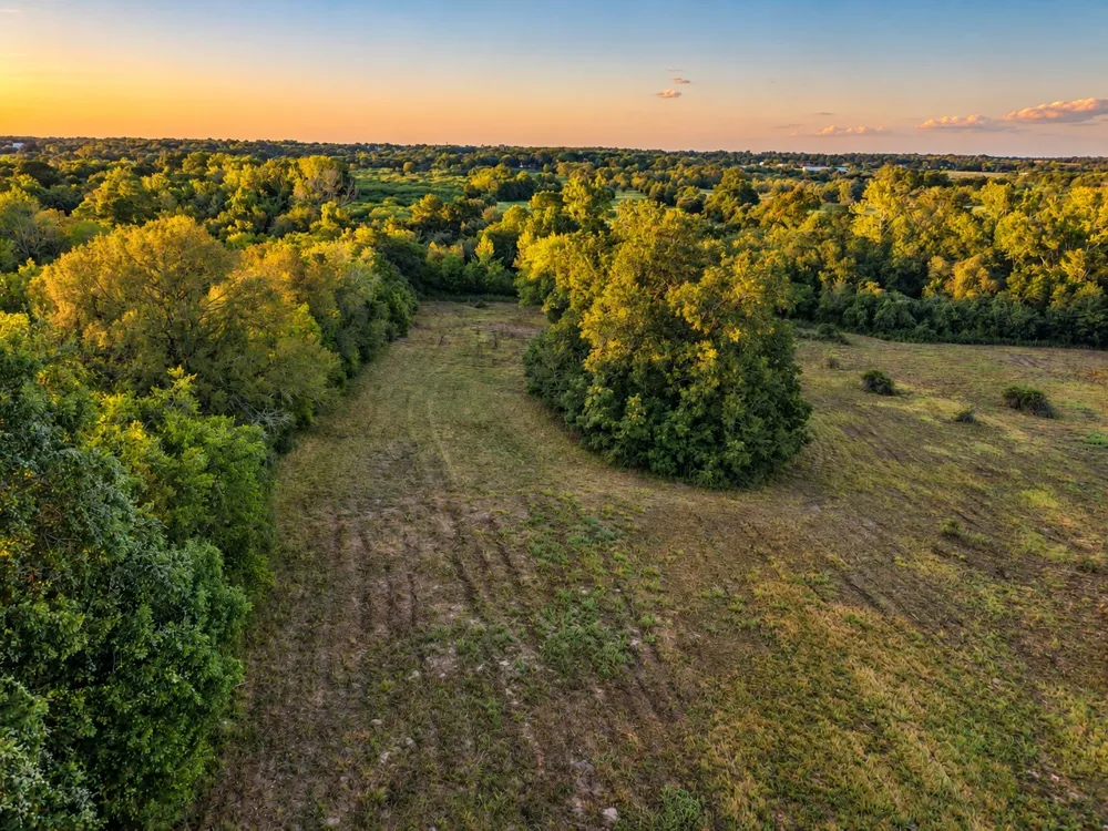 10277 Mount Falls School Road Washington, TX 77880