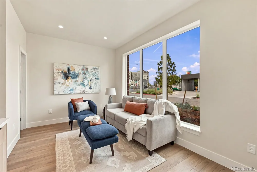 1240 E 35th Avenue Denver, CO 80205