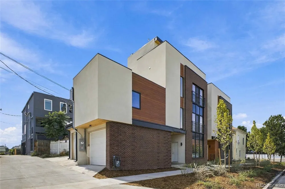 1240 E 35th Avenue Denver, CO 80205