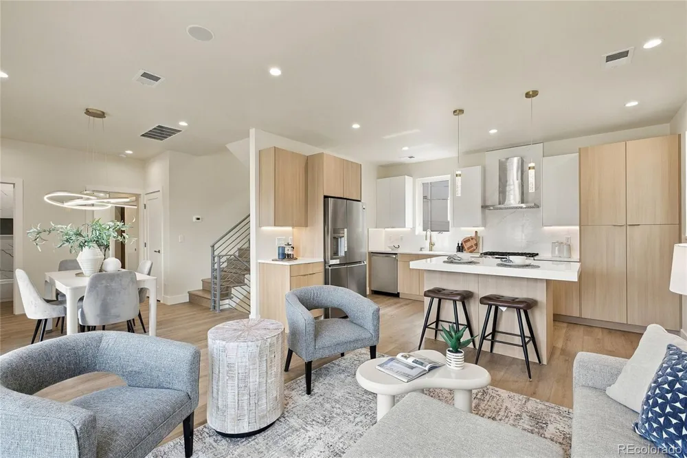 1240 E 35th Avenue Denver, CO 80205
