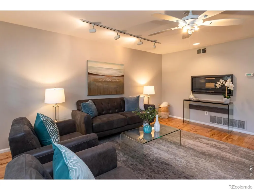 935 Broadway #103 Boulder, CO 80302