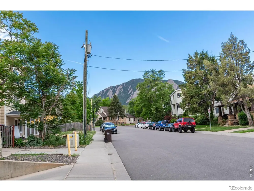 935 Broadway #103 Boulder, CO 80302