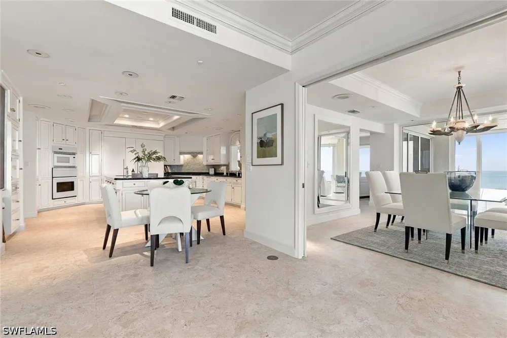 Seagate Drive #6N Naples, FL 34103