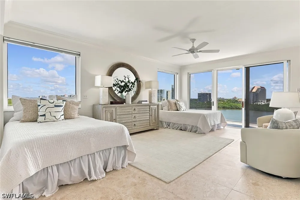 Seagate Drive #6N Naples, FL 34103