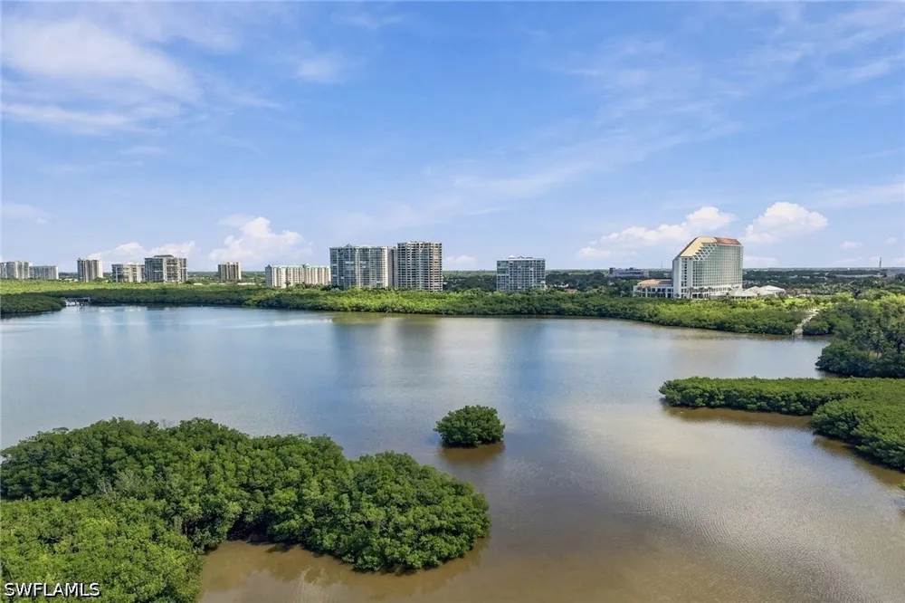 Seagate Drive #6N Naples, FL 34103