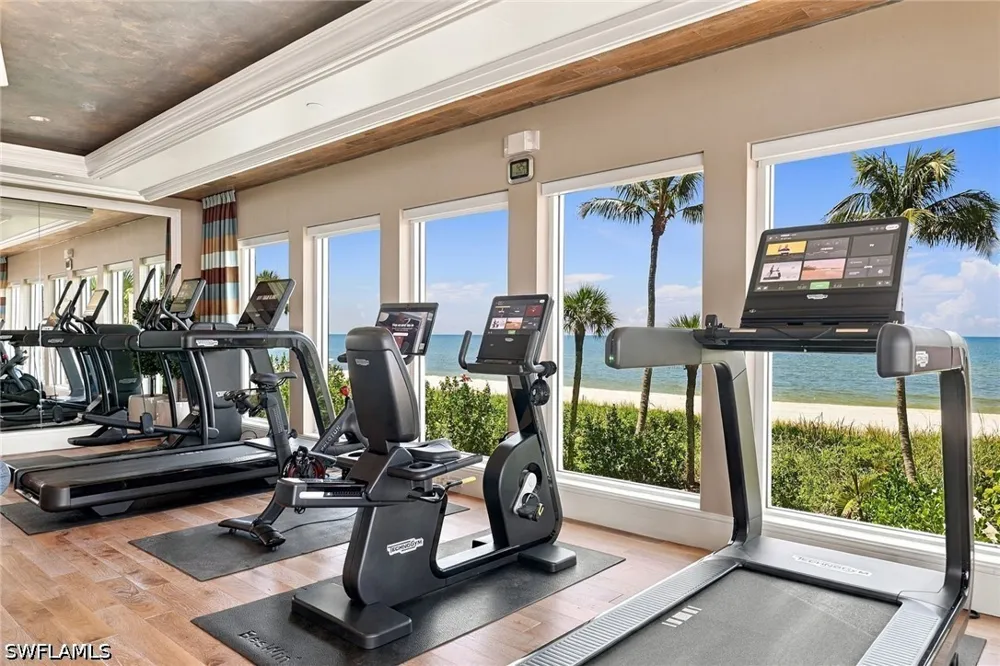 Seagate Drive #6N Naples, FL 34103