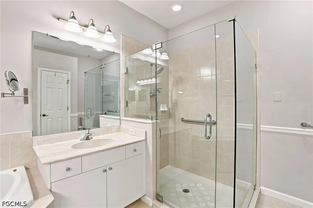 Clemson Street #101 Naples, FL 34104