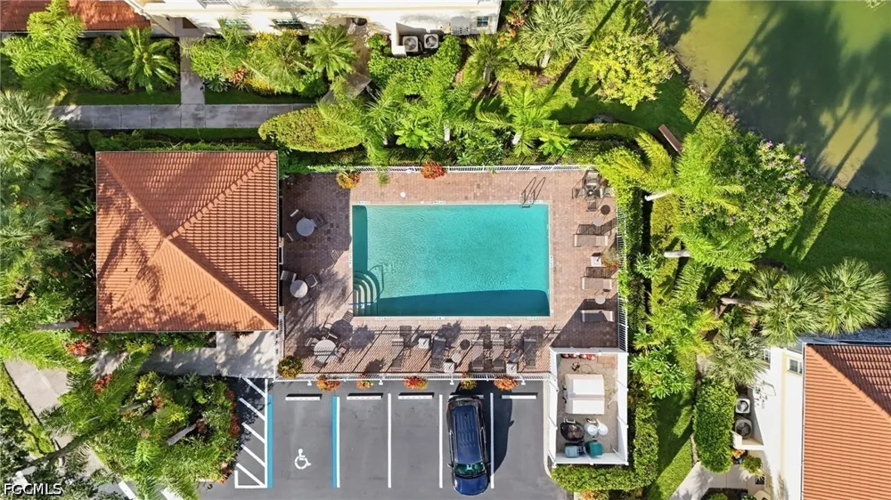 Clemson Street #101 Naples, FL 34104