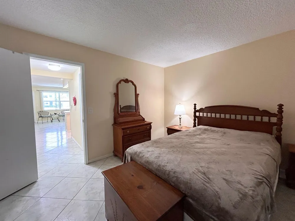 350 Horizons E #106 Boynton Beach, FL 33435