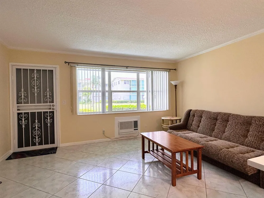 350 Horizons E #106 Boynton Beach, FL 33435