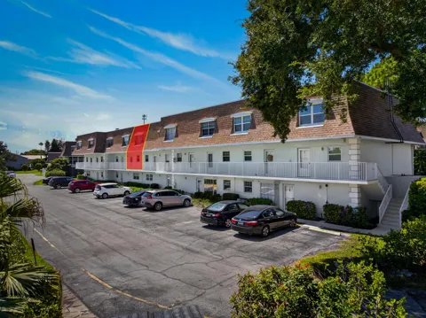 1901 INDIAN RIVER BOULEVARD #C207