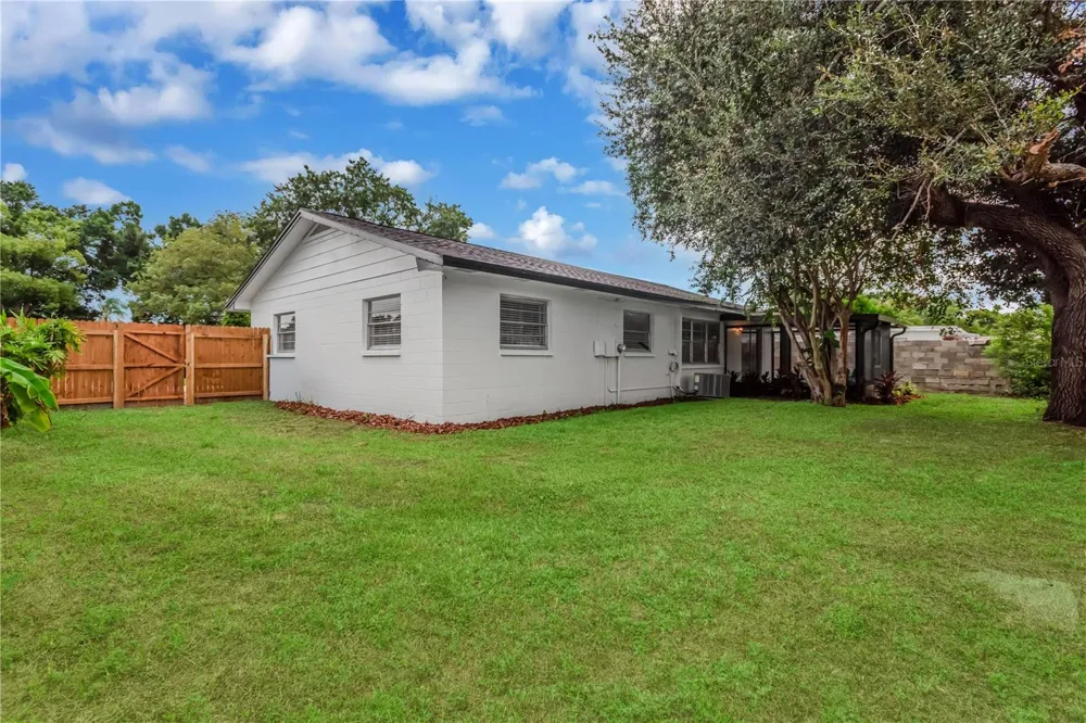 4404 SNAPPER STREET Tampa, FL 33617