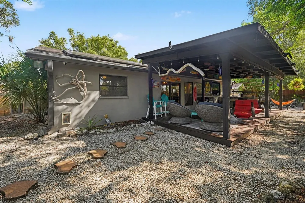 508 WHITE OAK DRIVE Tarpon Springs, FL 34689