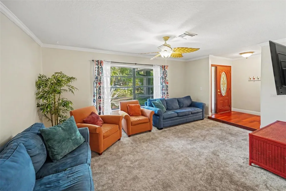 508 WHITE OAK DRIVE Tarpon Springs, FL 34689