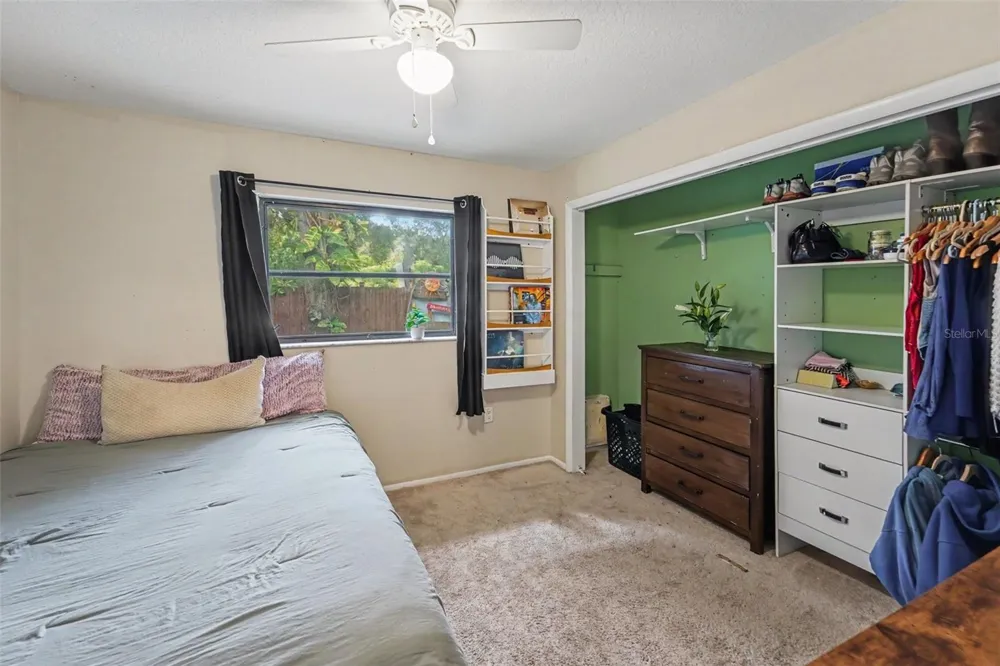 508 WHITE OAK DRIVE Tarpon Springs, FL 34689