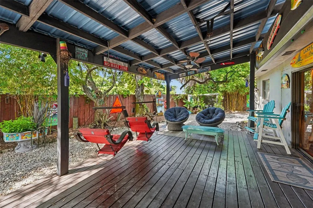 508 WHITE OAK DRIVE Tarpon Springs, FL 34689