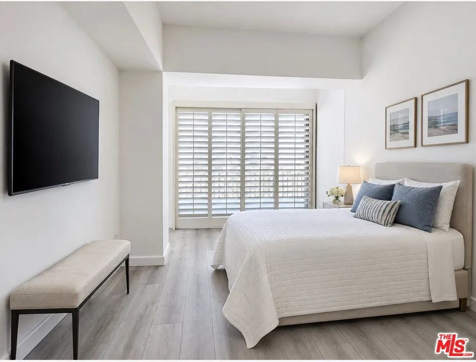 10501 Wilshire Boulevard #2206 Los Angeles, CA 90024