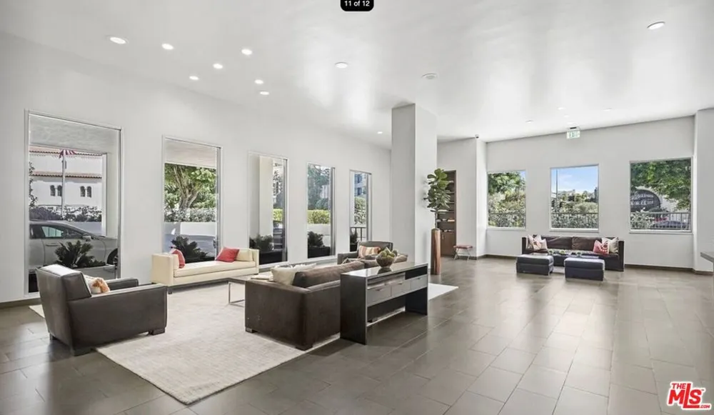 10501 Wilshire Boulevard #2206 Los Angeles, CA 90024