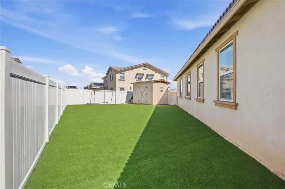 38017 Periwinkle Place Palmdale, CA 93550