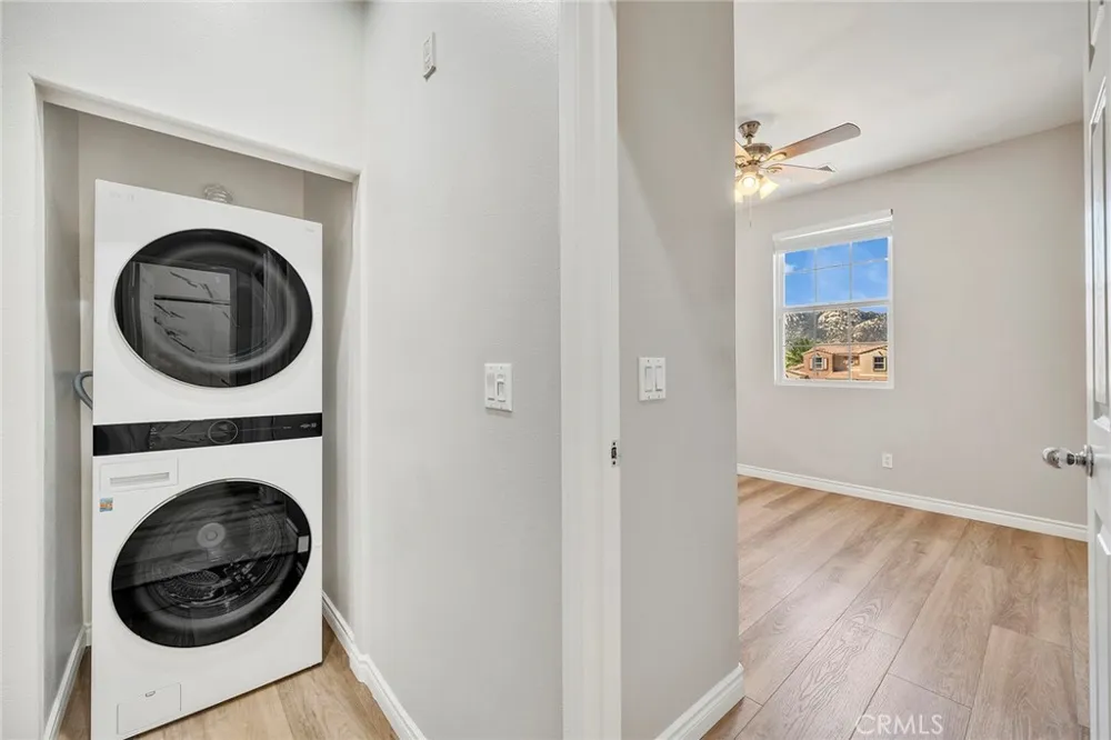 44940 Honey Locust Temecula, CA 92592