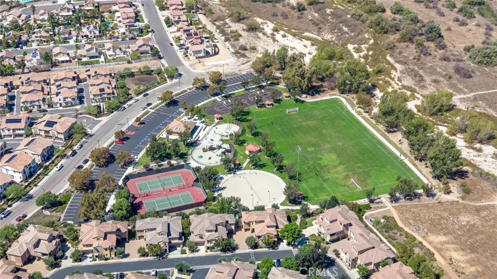 44940 Honey Locust Temecula, CA 92592