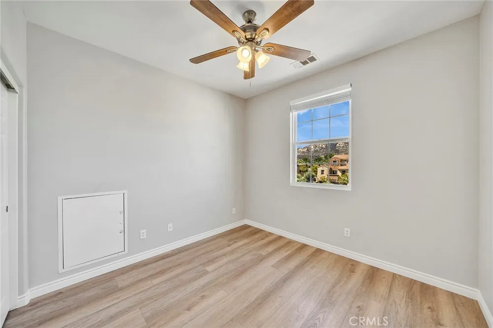 44940 Honey Locust Temecula, CA 92592