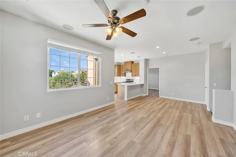 44940 Honey Locust Temecula, CA 92592